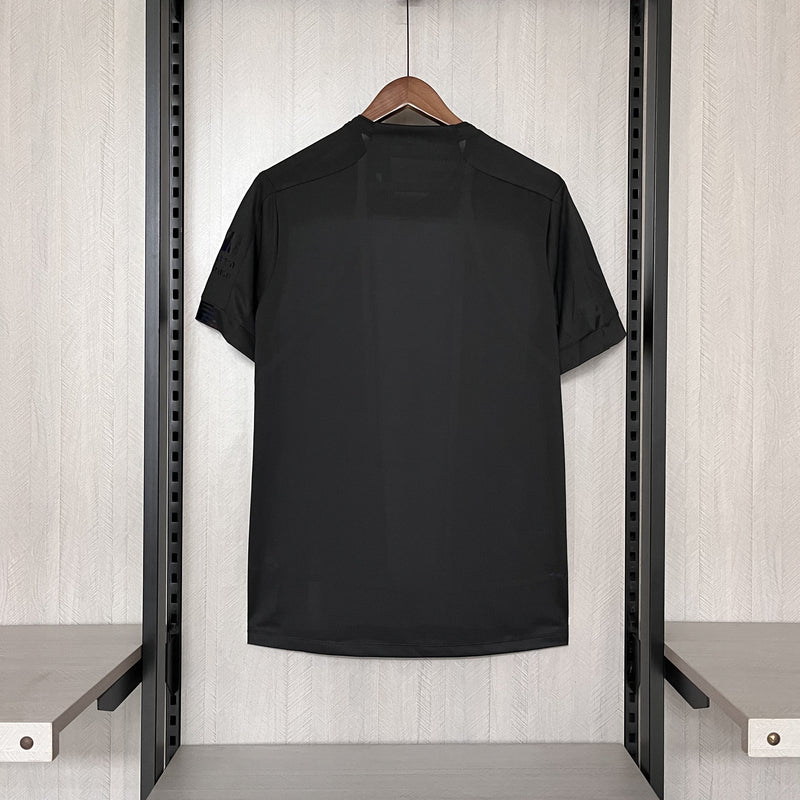 Camisa do Liverpool Retrô 2019/20 - Black