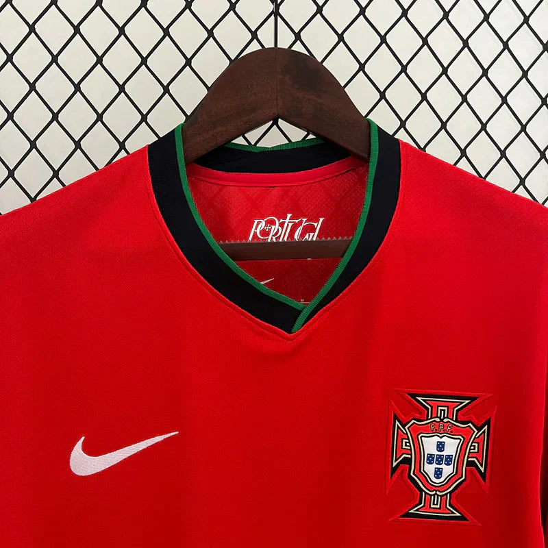 Camisa da Seleção Portugal 2024/25 Home