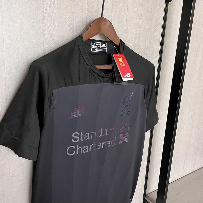 Camisa do Liverpool Retrô 2019/20 - Black